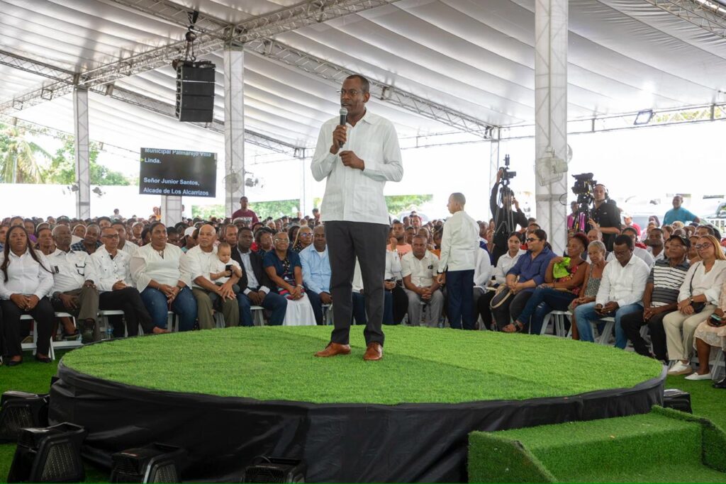 Duarte Méndez afirma proyecto de entrega de títulos en Palmarejo ha sido el más grande en todo el territorio nacional