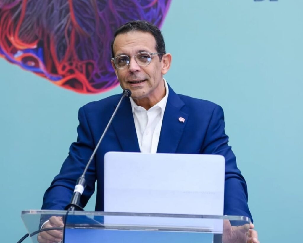 Pedro Ureña exige retiro de exequátur y sanciones ejemplares para médicos vinculados al fraude en SeNaSa